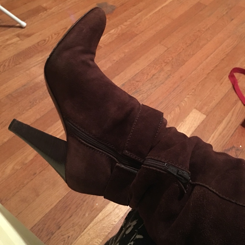 Authentic Coach Boots - Picture 3 of 9